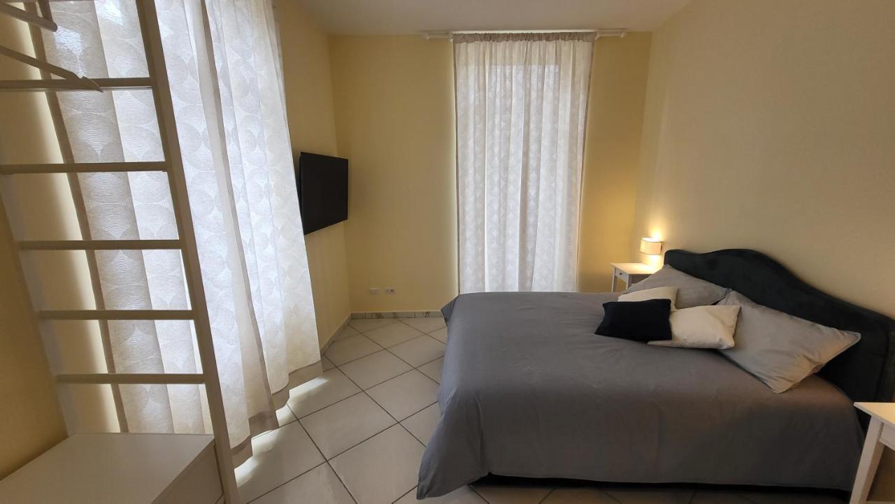 La Casa Di Bruno Suites Nápoly Kültér fotó